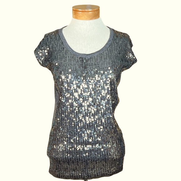 MICHAEL Michael Kors Gunmetal Sequin Scoop Neck Top with Cap Sleeves XS NWT - Picture 1 of 10